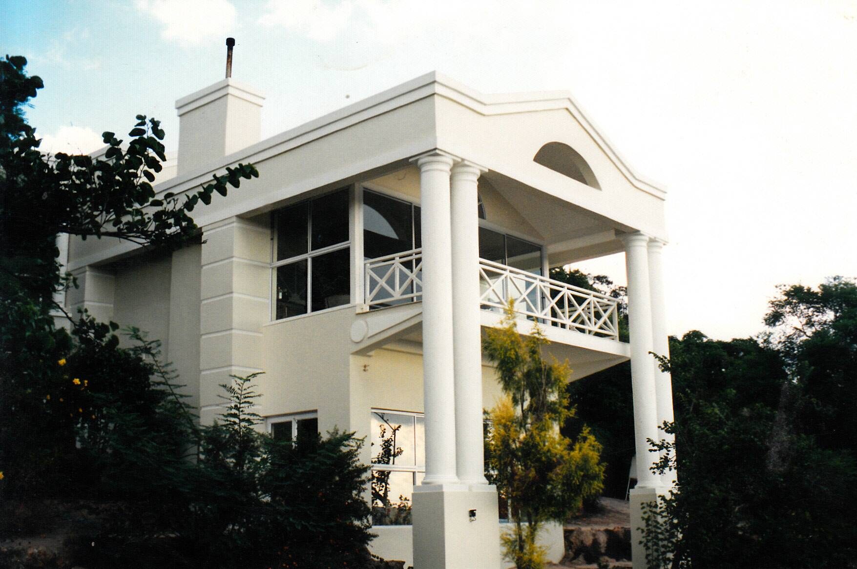 60s HOUSE AFTER RENOVATION